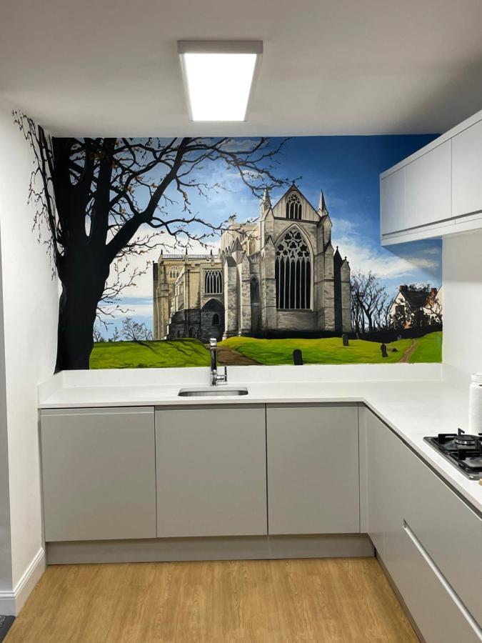 Fabulous One Bedroom Apartment In Ripon City Centre Exterior photo